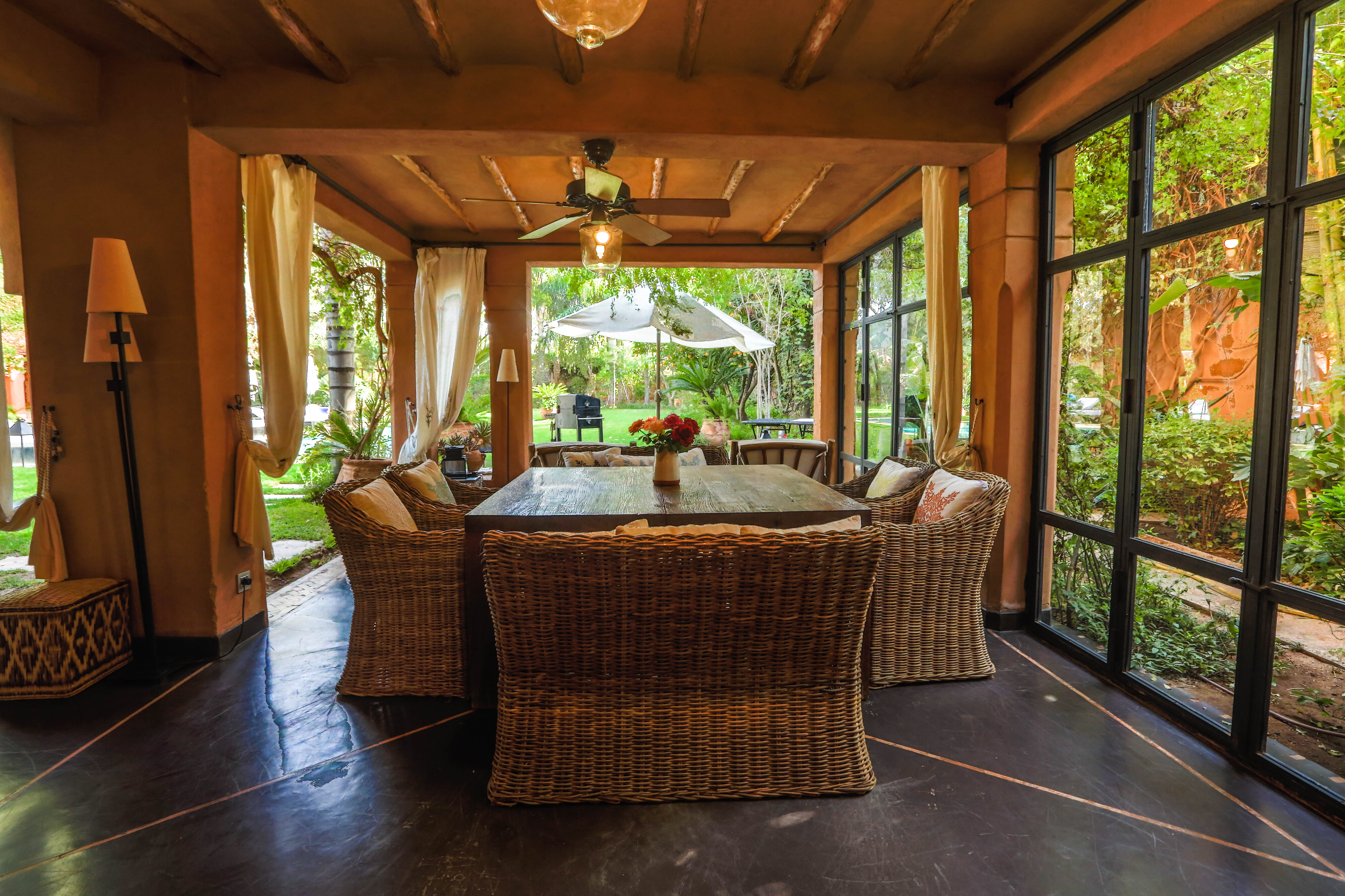 Salle à manger extérieure Dar Janna